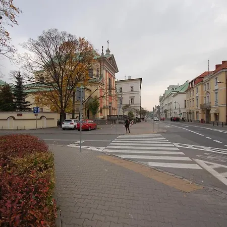 Apartment Miodowa Old Town